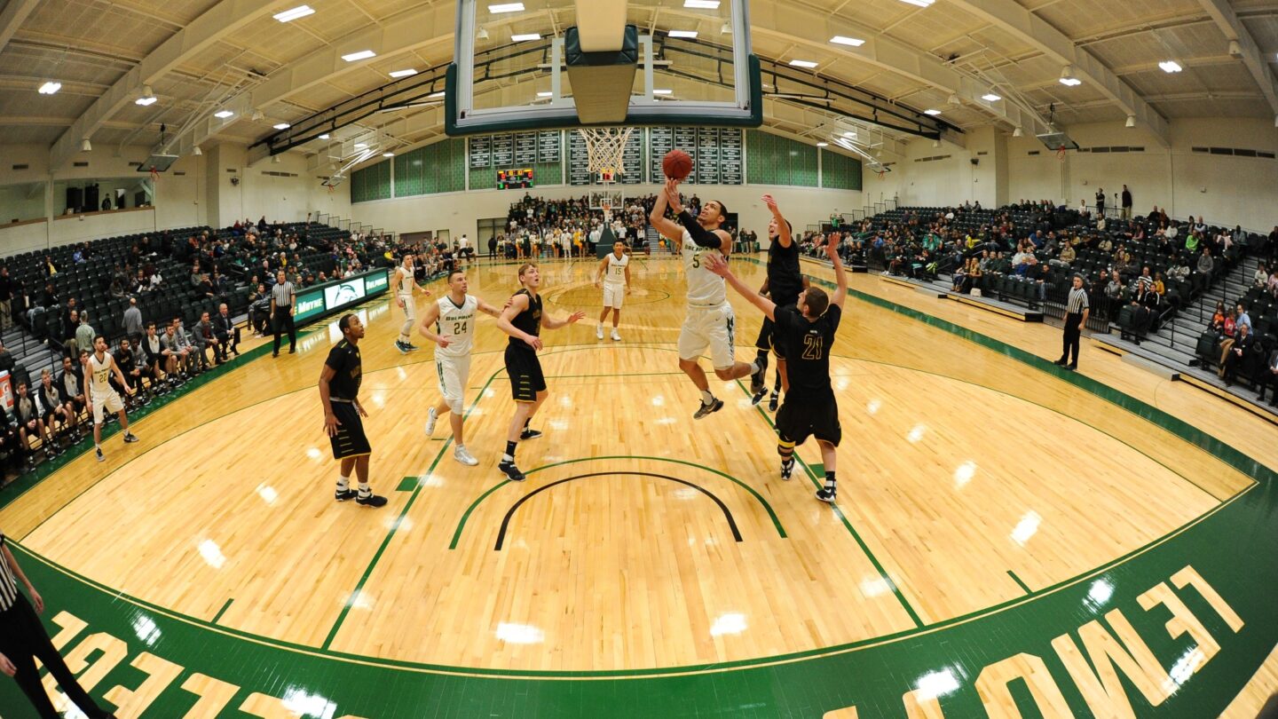 Athletics & Recreation - Le Moyne College